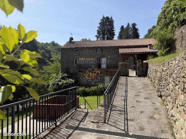 Maison 4 pièces 160 m²
