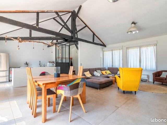 Maison 4 pièces 160 m²
