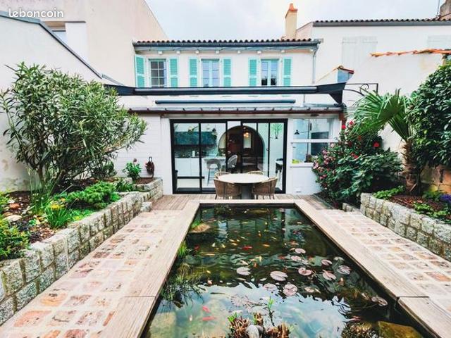 Maison 4 pièces 161 m²