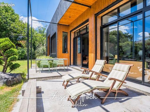Maison 4 pièces 161 m²