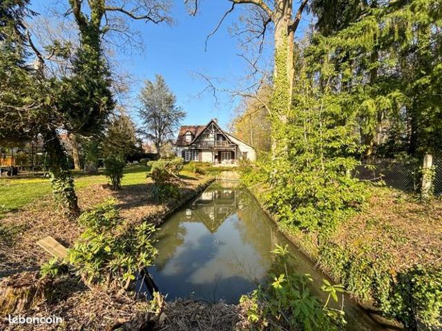 Maison 4 pièces 162 m²