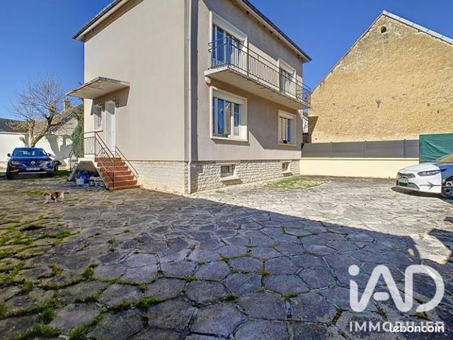 Maison 4 pièces 162 m²