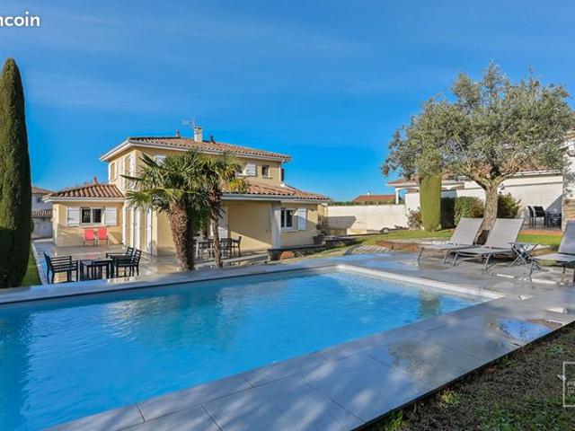 Maison 4 pièces 162 m²