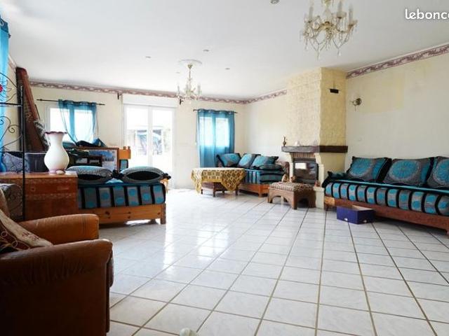 Maison 4 pièces 162 m²