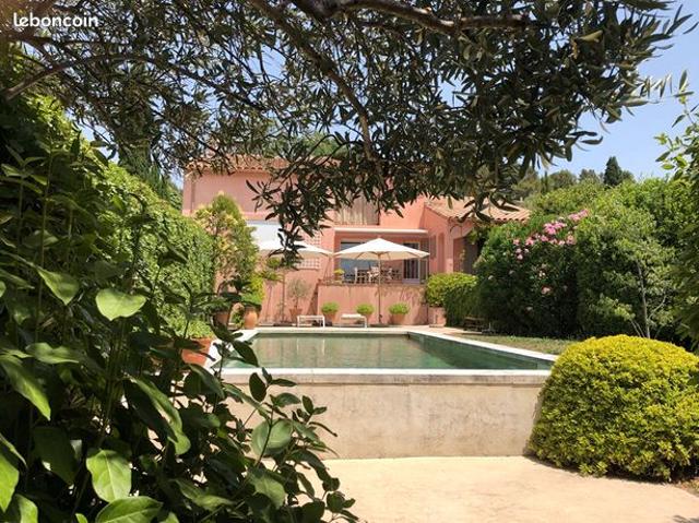 Maison 4 pièces 162 m²