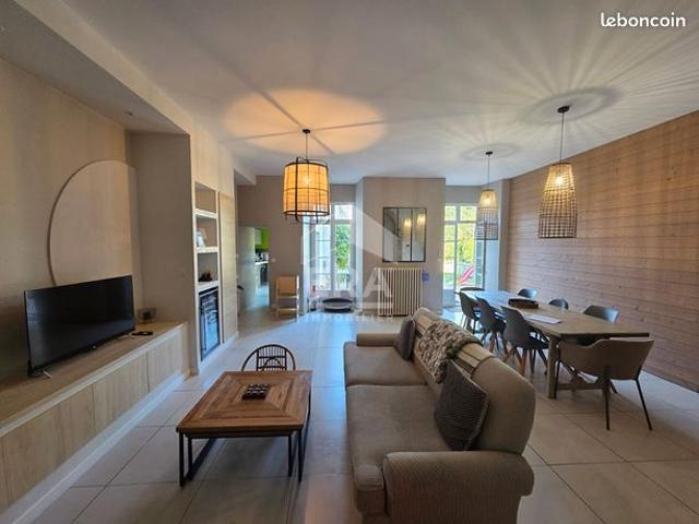 Maison 4 pièces 174 m²