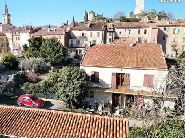 Maison 4 pièces 174 m²