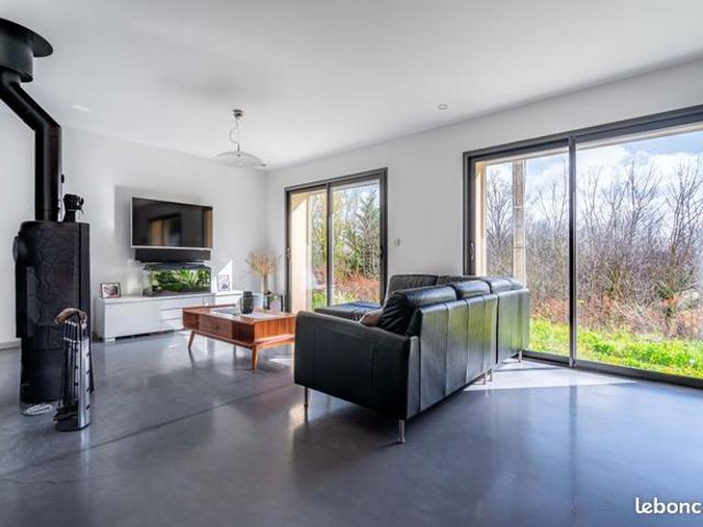 Maison 4 pièces 175 m²