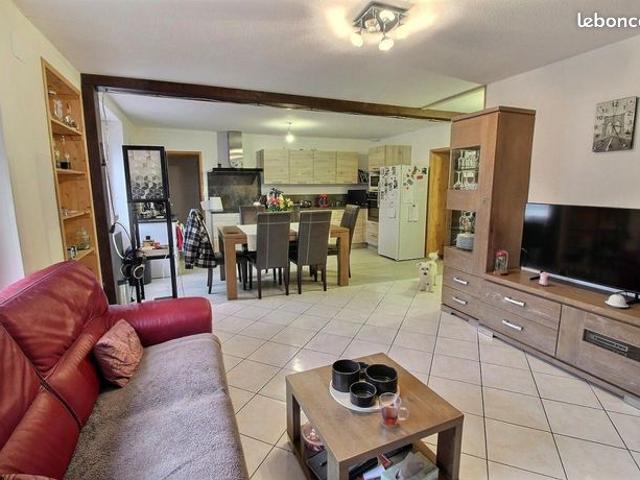 Maison 4 pièces 175 m²