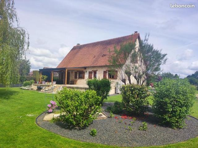 Maison 4 pièces 175 m²