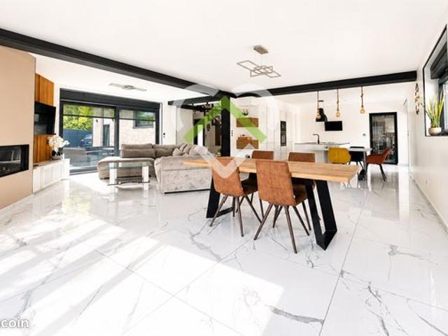Maison 4 pièces 175 m²
