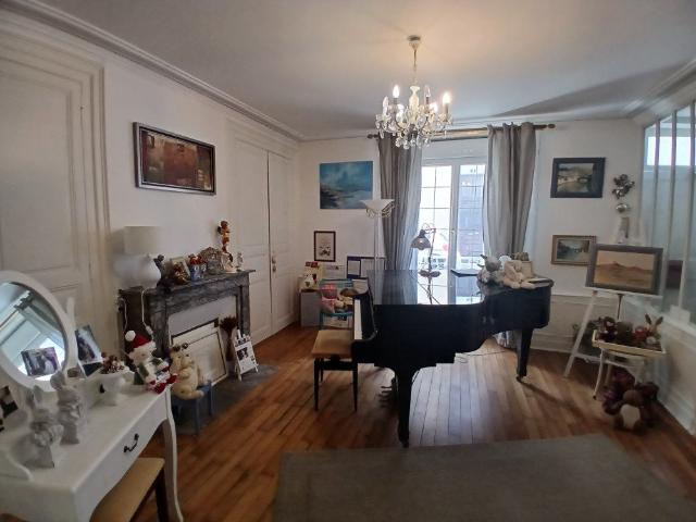 Maison 4 pièces 175 m²