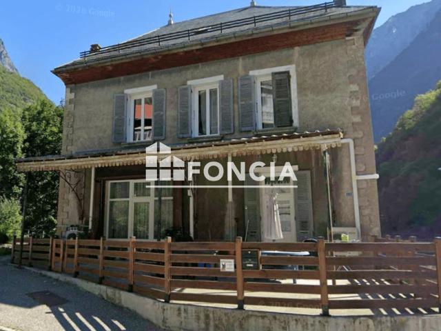 Maison 4 pièces 175 m²