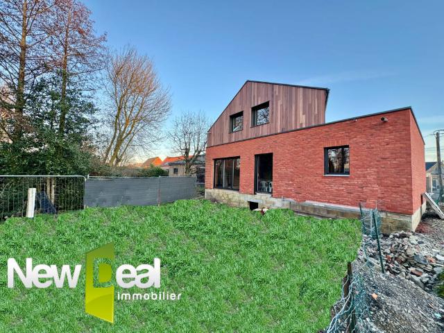 Maison 4 pièces 175 m²