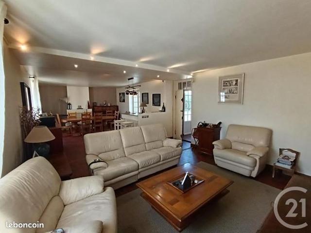 Maison 4 pièces 175 m²