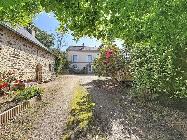 Maison 4 pièces 176 m²