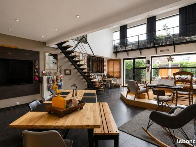 Maison 4 pièces 176 m²
