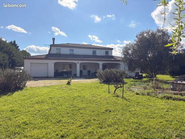 Maison 4 pièces 176 m²