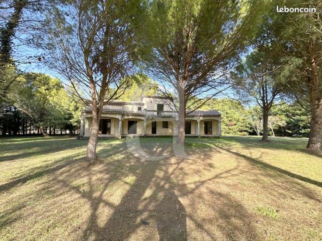 Maison 4 pièces 177 m²