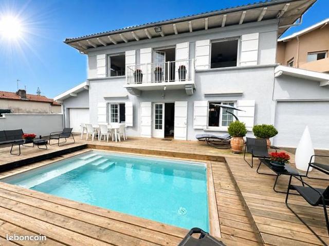 Maison 4 pièces 179 m²