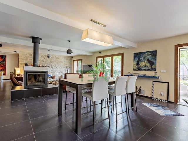 Maison 4 pièces 179 m²