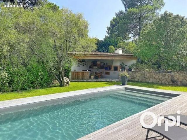 Maison 4 pièces 170 m²