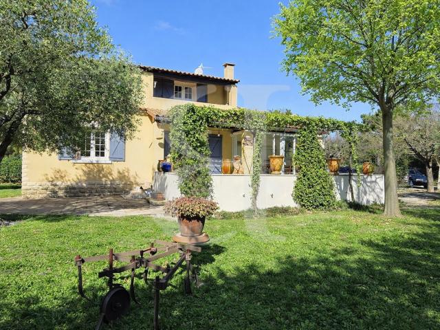Maison 4 pièces 170 m²