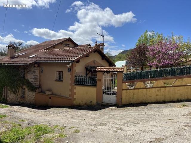 Maison 4 pièces 170 m²