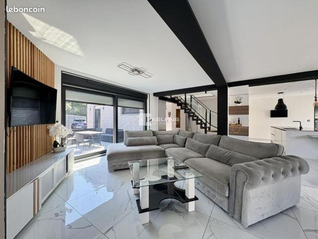 Maison 4 pièces 170 m²