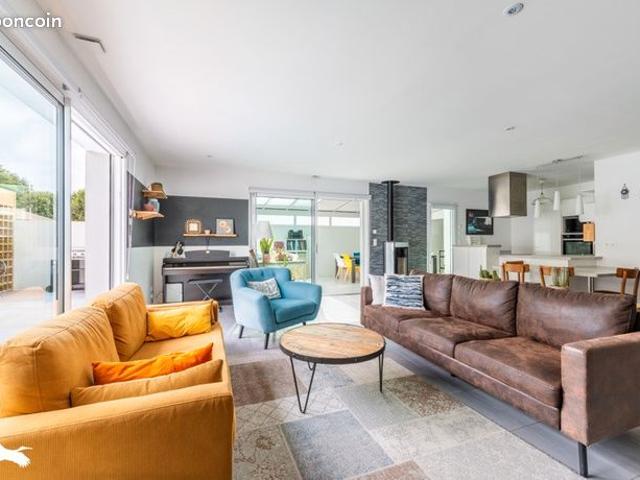 Maison 4 pièces 171 m²