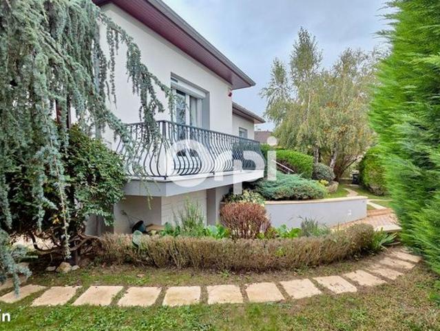 Maison 4 pièces 171 m²