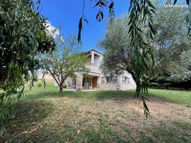 Maison 4 pièces 172 m²