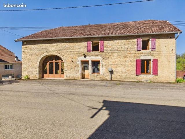 Maison 4 pièces 184 m²