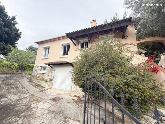 Maison 4 pièces 185 m²