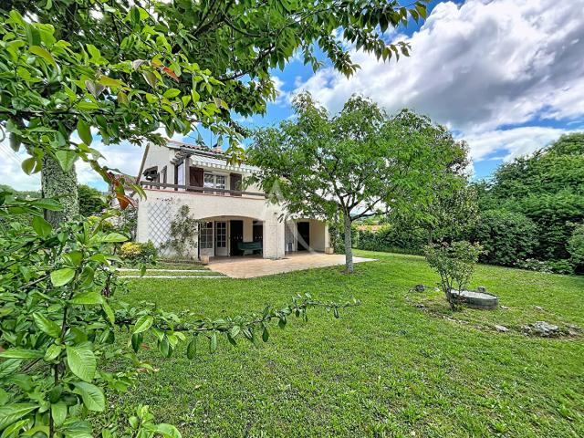 Maison 4 pièces 185 m²