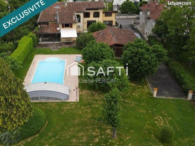 Maison 6 pièces 185 m²