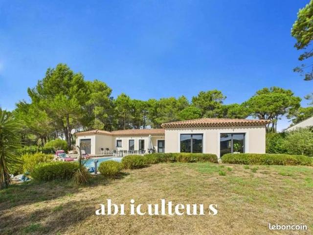 Maison 4 pièces 186 m²
