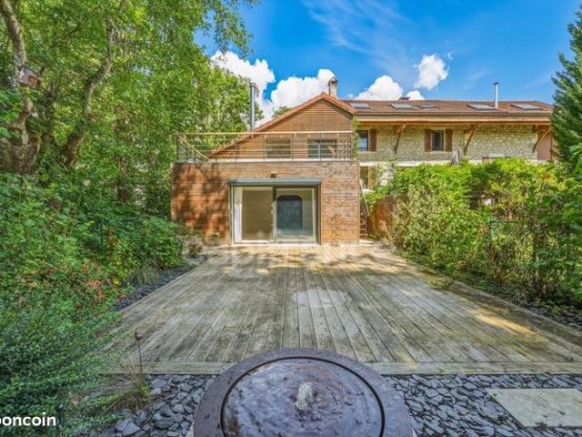 Maison 4 pièces 187 m²