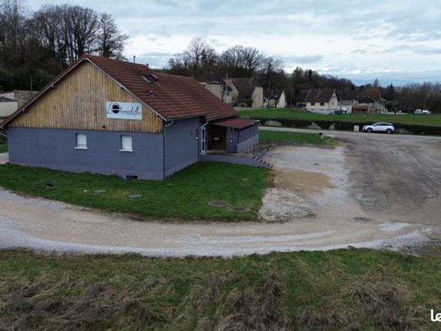Maison 4 pièces 188 m²