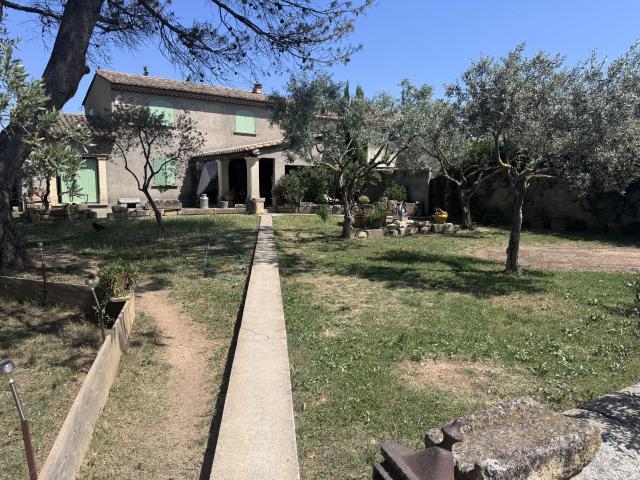 Maison 4 pièces 180 m²