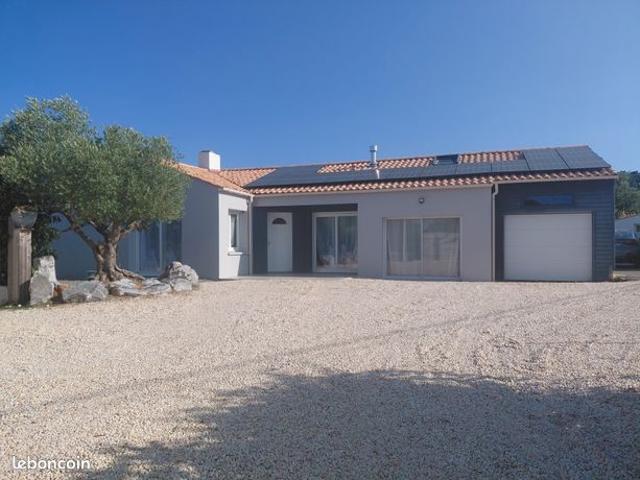 Maison 4 pièces 180 m²