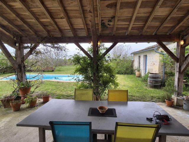 Maison 4 pièces 180 m²