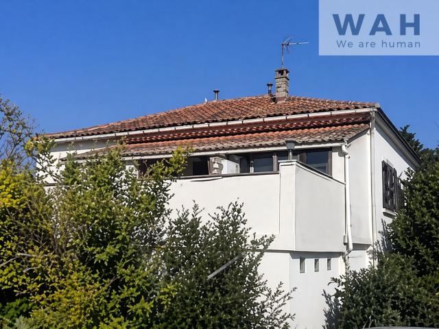 Maison 4 pièces 180 m²