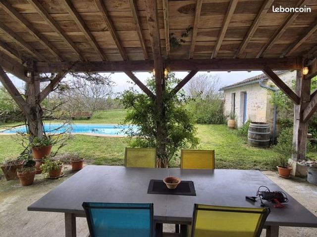 Maison 4 pièces 180 m²