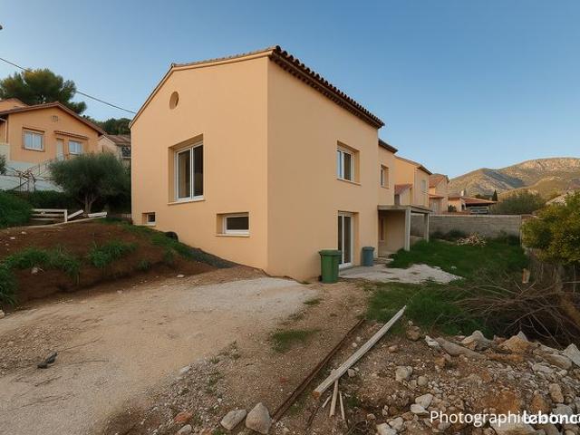 Maison 4 pièces 180 m²