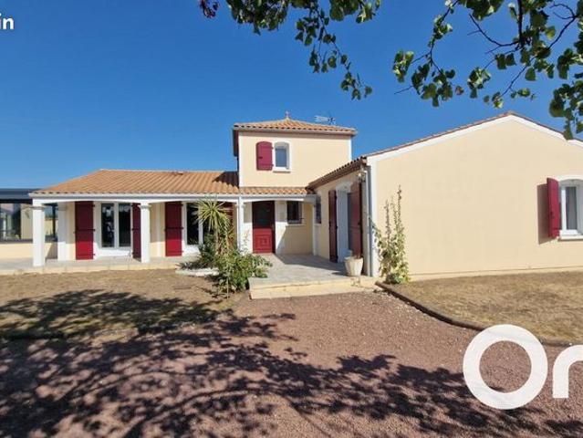 Maison 4 pièces 180 m²