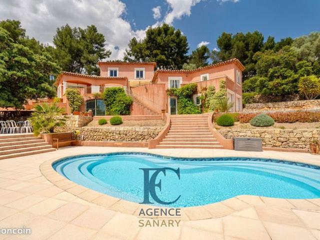 Maison 4 pièces 180 m²