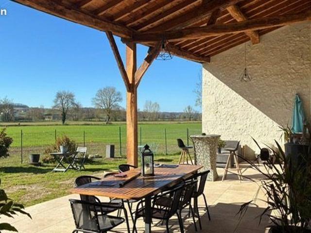 Maison 4 pièces 180 m²