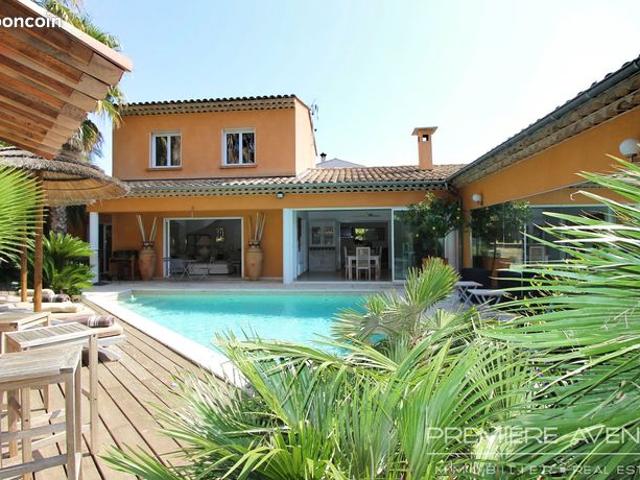Maison 4 pièces 180 m²