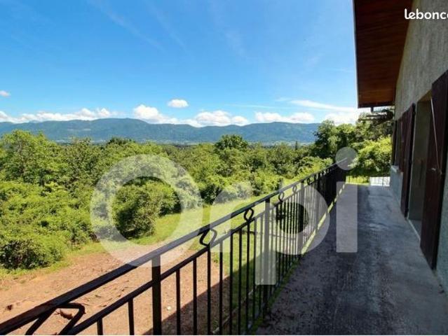 Maison 4 pièces 180 m²
